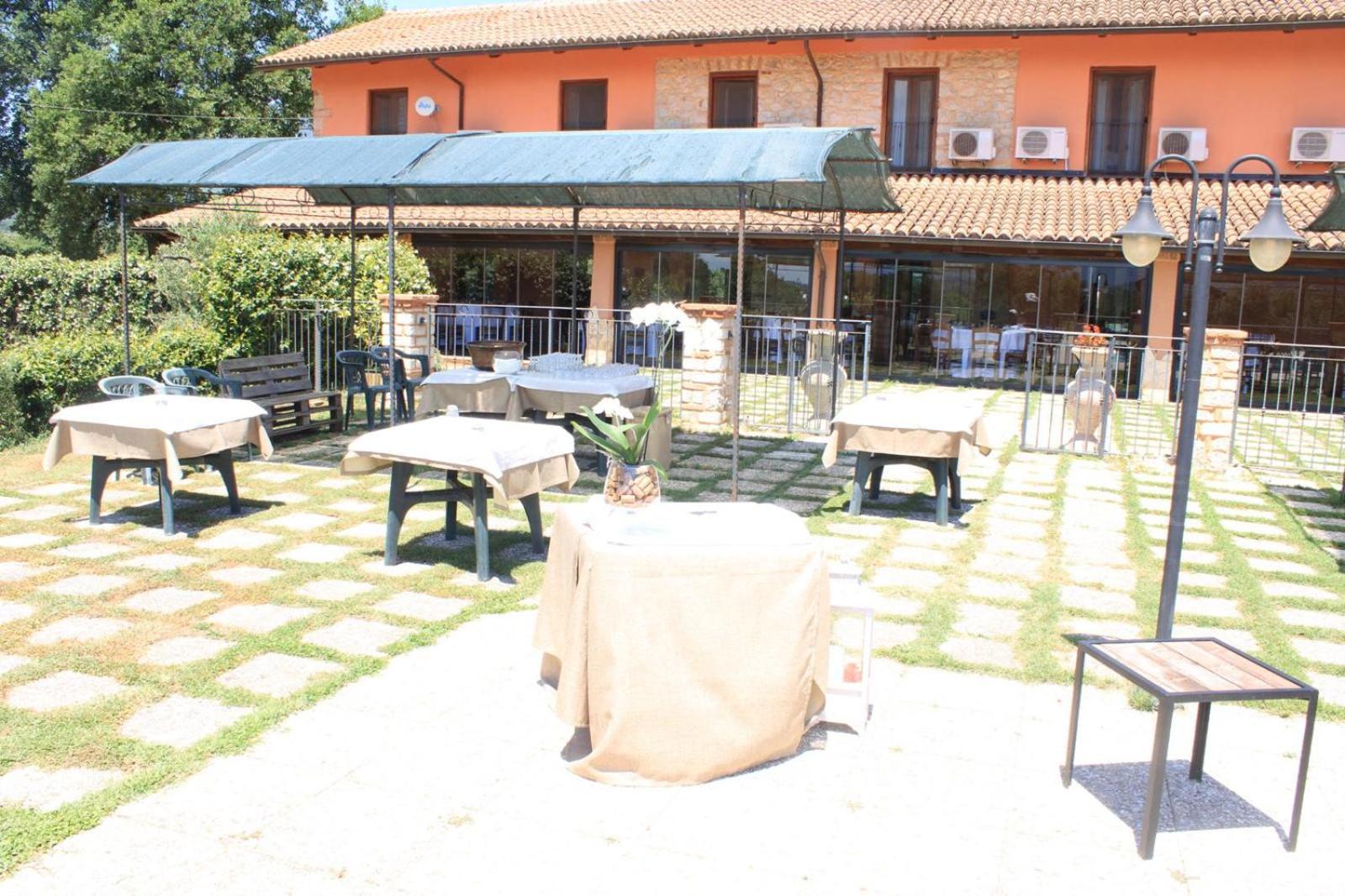 La Fattoria Di Carlotta Villa Maenza ภายนอก รูปภาพ